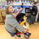 Làm rõ một số vấn đề về doanh số bán lẻ