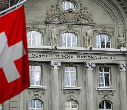 SNB giữ nguyên lãi suất-Dự kiến lạm phát và tăng trưởng âm