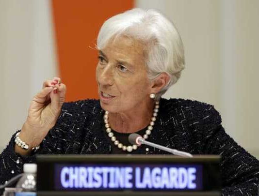 ECB sẽ tập trung vào việc tăng cường mua nợ và cho vay lãi suất thấp